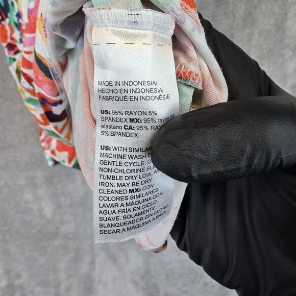 Chico's Tank Top Womens Medium Multicolor Floral Rayon Spandex Sleeveless Casual - Picture 7 of 9